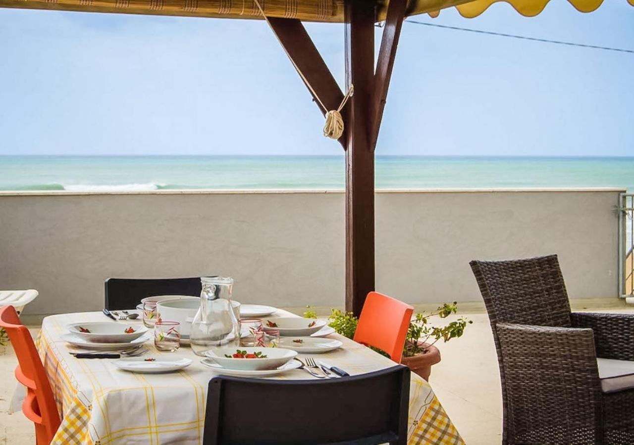 Arisa -Terrazza Privata 60 Mq Sulla Spiaggia Donnalucata (Sicily) Exterior foto